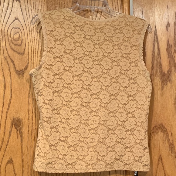 Kate Hill - Lacy tan shell - Picture 4 of 4